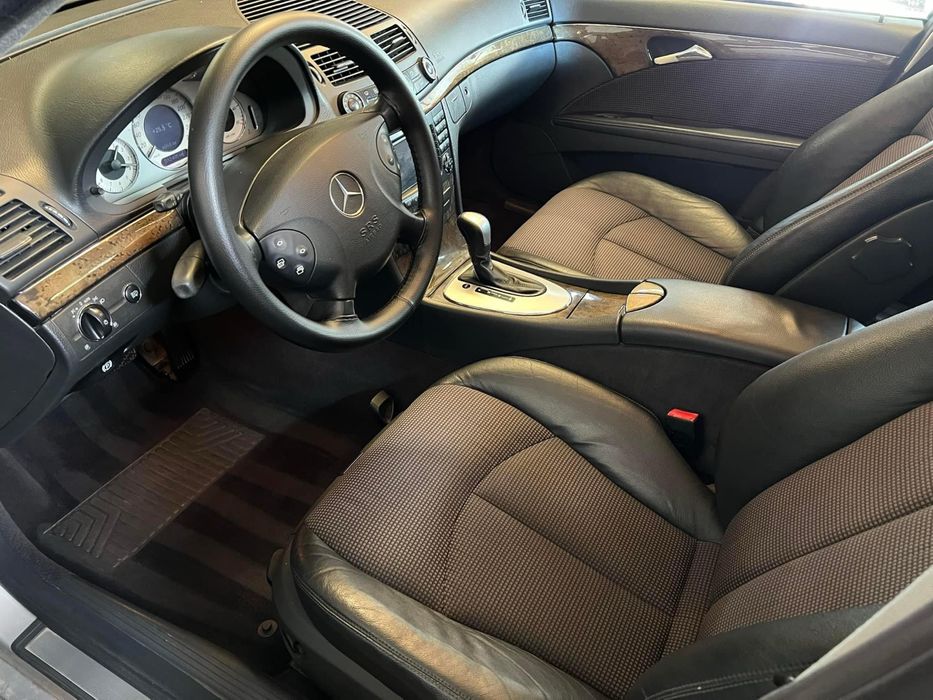 Затъмняване на стъкла ,Автодетайлинг ,претапициране на волани и тавани