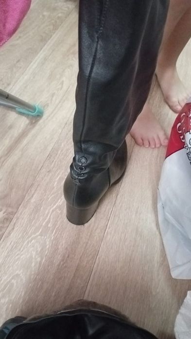 Продам срочно сапоги