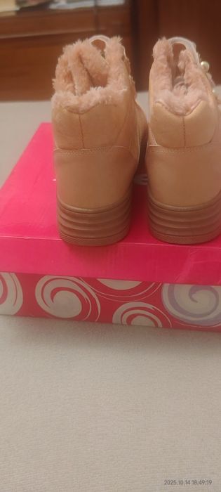 Нови Розови боти 38 номер