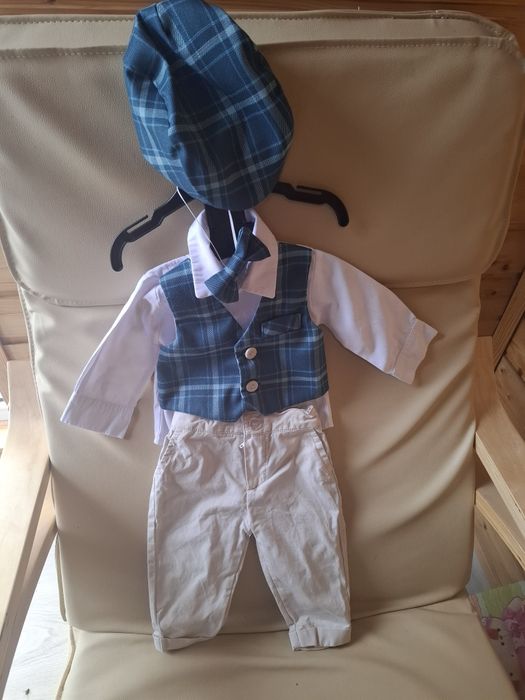 Vând costum botez baietel Maya 0-3 luni