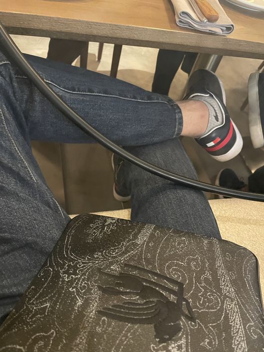 В наличии барсетка Etro Milano