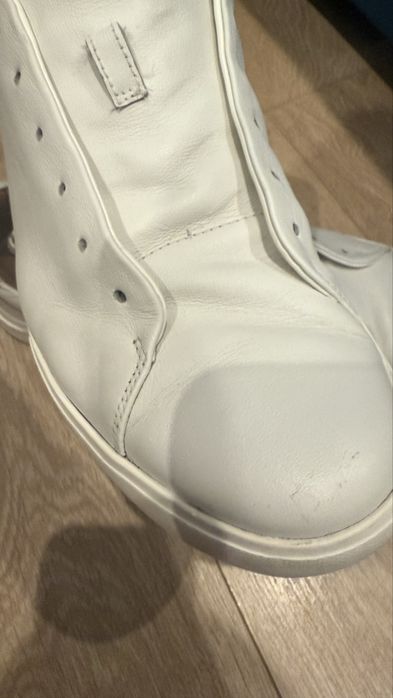 Белые кеды Clarks