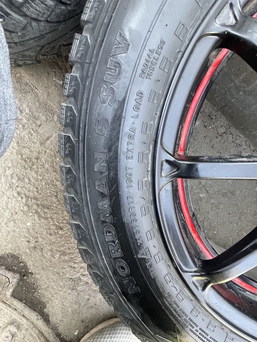 Продам диски с резиной