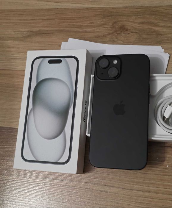 iPhone 15 • 100% Bateria • 128 GB