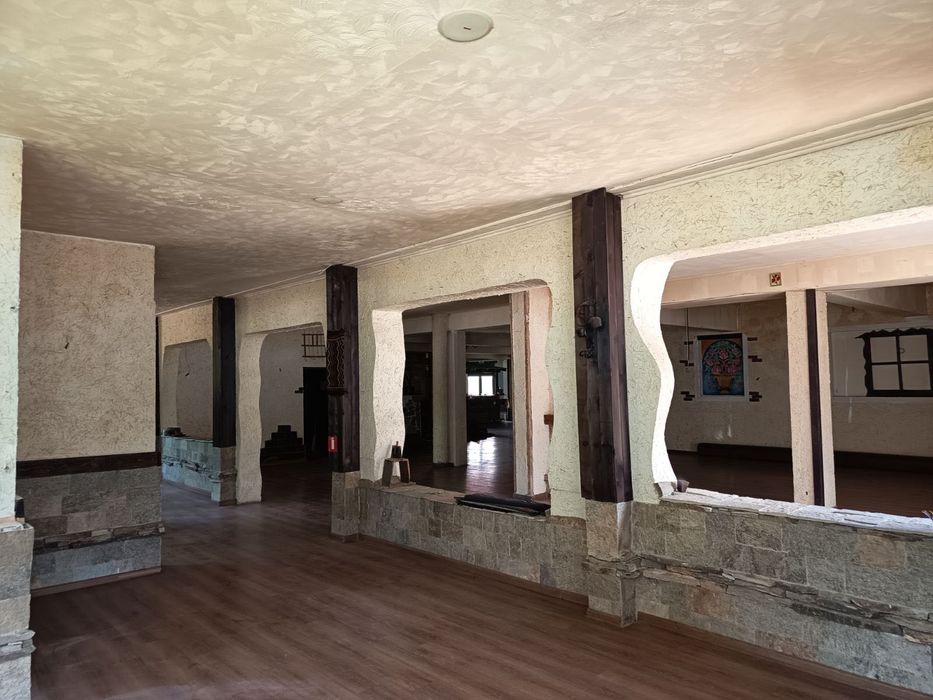 Дава се под наем Заведение в София, Студентски град - 640 кв.м за 3999 € - Снимка #3