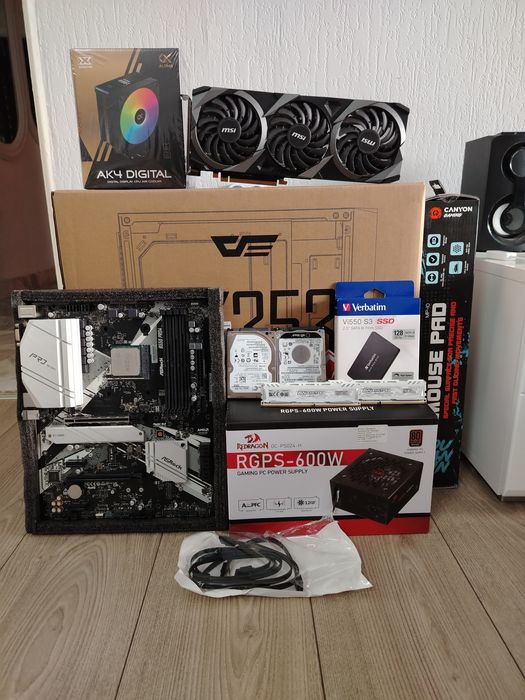 Геймърски компютър Ryzen 7 3700X / RX 6600 8GB / 16GB RAM – Перфектен за 1080p!