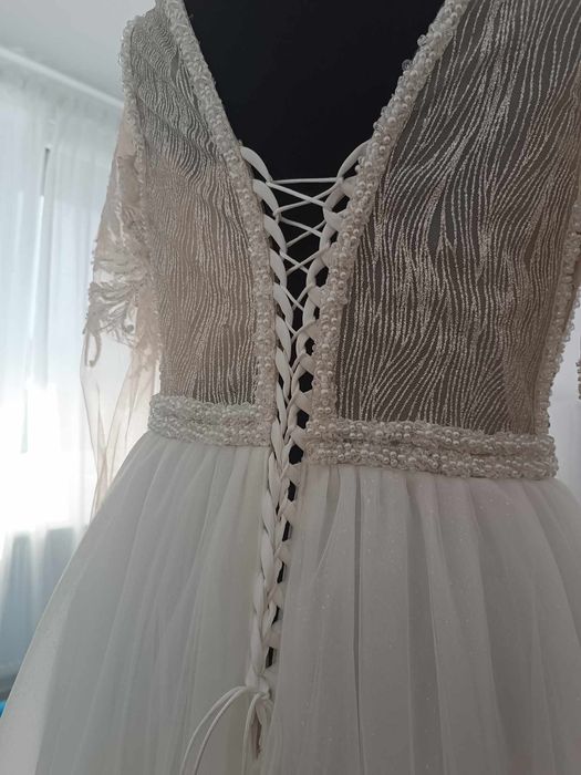 Rochie de mireasa A-line