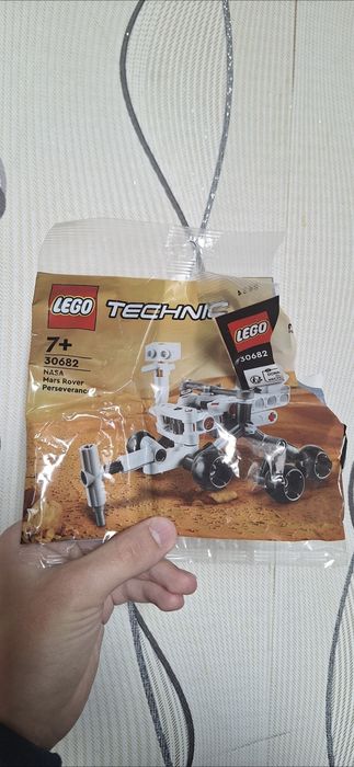 Продам Lego 306082 марсаход perseverance