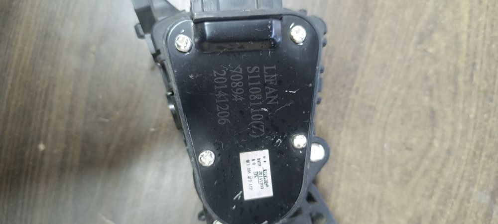 Педаль газа Lifan x60