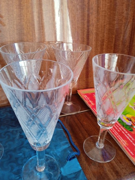 Продаю хрусталь недорого