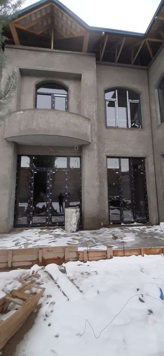 AKFA eshik-romlar yasaymiz – sifatli, o‘lcham bo‘yicha, kafolati bilan