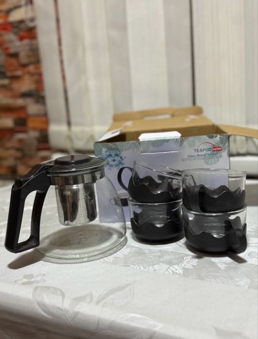 Стеклянный чайник