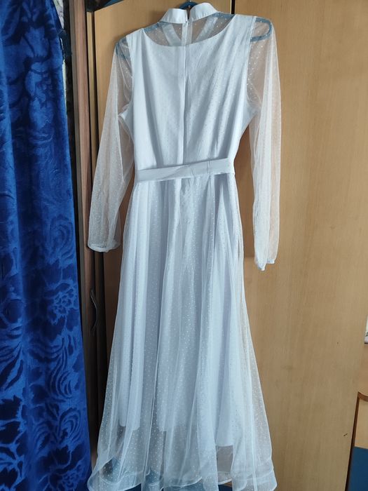 Продам вечернии платья и юбки