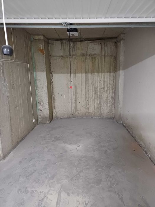 Дава се под наем Гараж / Паркомясто в София, Люлин 3 - 17 кв.м за 112.2 € - Снимка #3