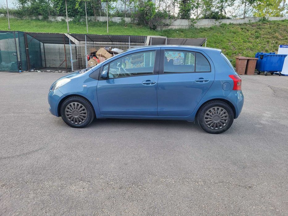 Toyota yaris  an 2008 cutie automata