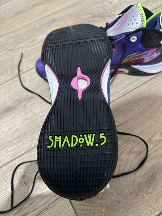 Li-Ning Wade Shadow 5 в расцветке «Galaxy»