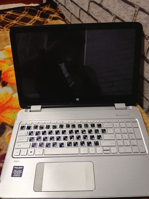 Продам ноутбук hp