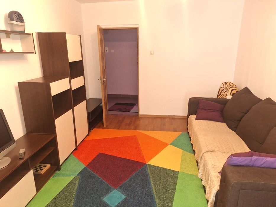 Vind apartament 2 camere