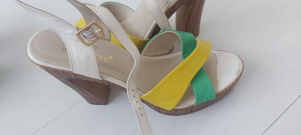 Продам обувь летние