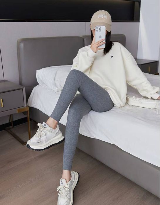 Лосины в рубчик