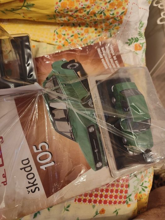 Doua machete auto