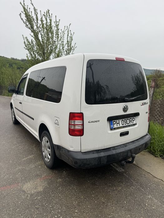 Caddy 1,6tdi an 2012  maxi proprietar in acte.