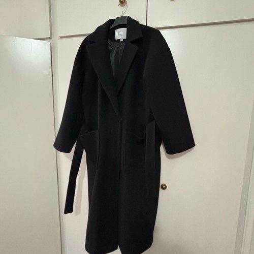 Дамско черно палто ZARA