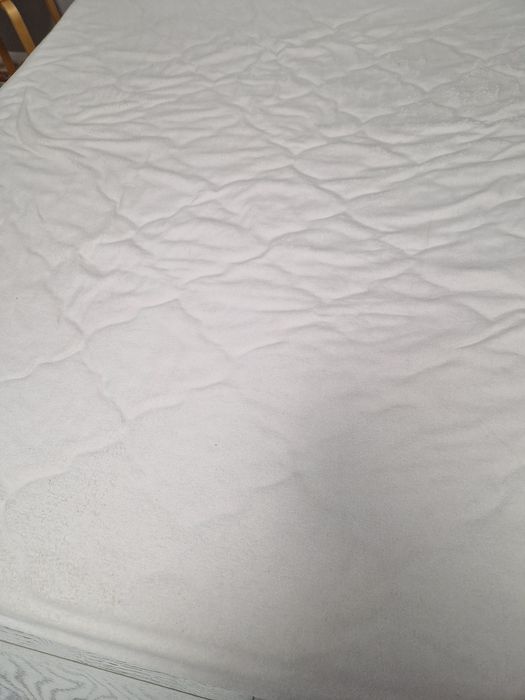 Продам кровать с матрасомс