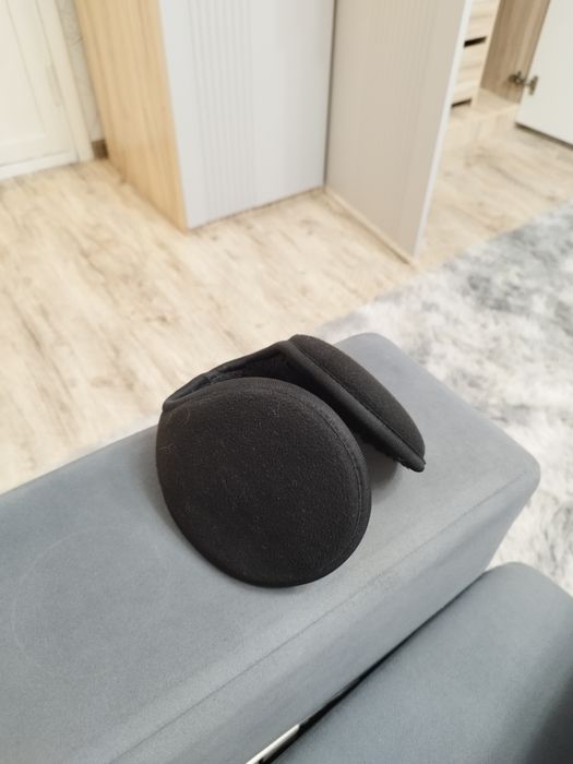 Зимние  наушники