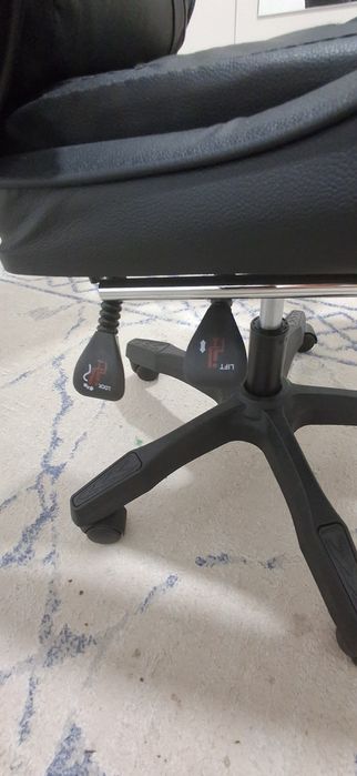 Игравои кресло новый