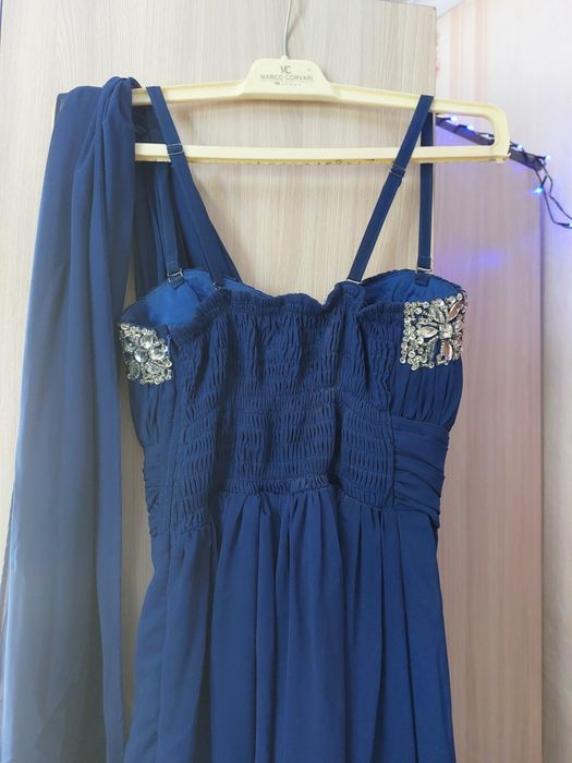 Платье вечернее, р-р 40-42