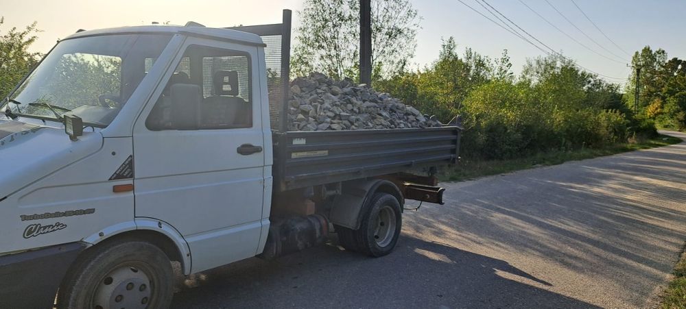 Piatra,nisip,sort,balastru,piatra concasata