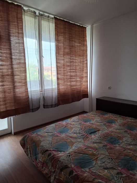 Продава се Двустаен апартамент в Разград, Бели Лом - 74 кв.м за 1500 €/кв.м - Снимка #2