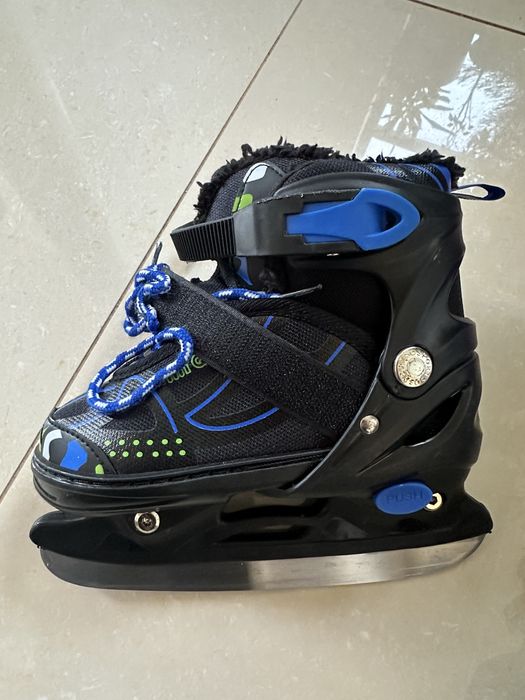 Детские коньки для мальичка и девочки