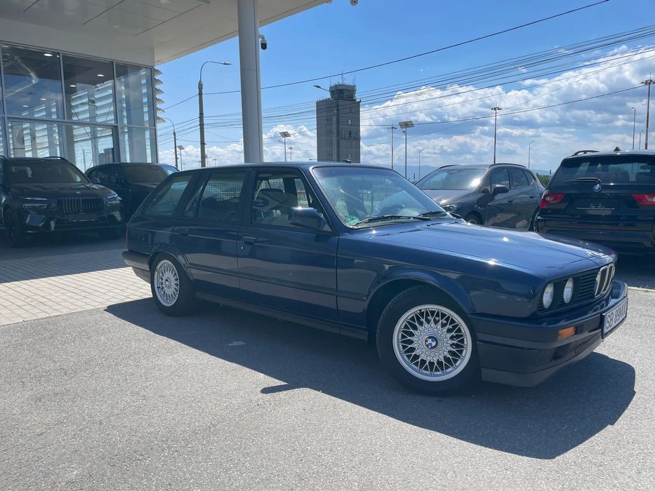 BMW Seria 3 BMW 320i Touring - Vehicul Istoric