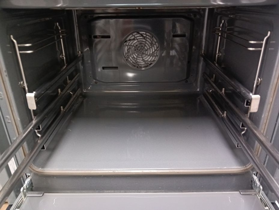 Иноксова фурна за вграждане Neff  Made in Germany 2 години гаранция