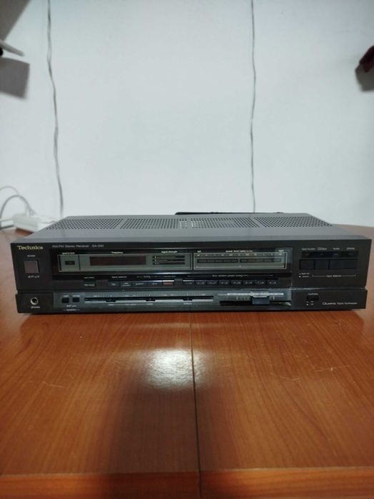 AM/FM Stereo receiver Techincs model: SA-290. Defect!!!