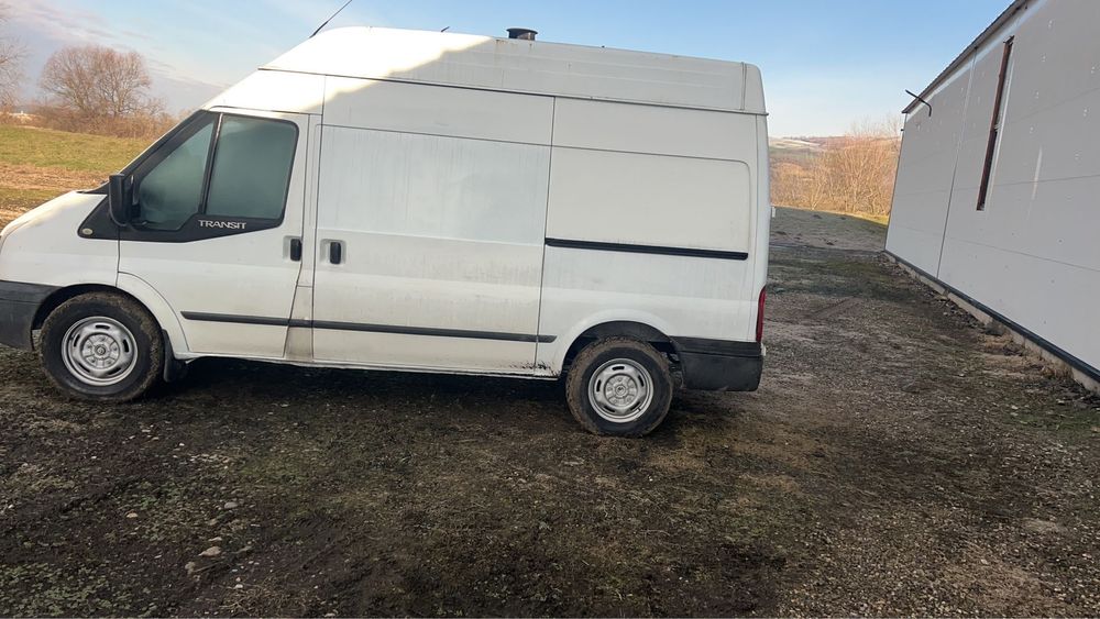 Ford Transit 2011