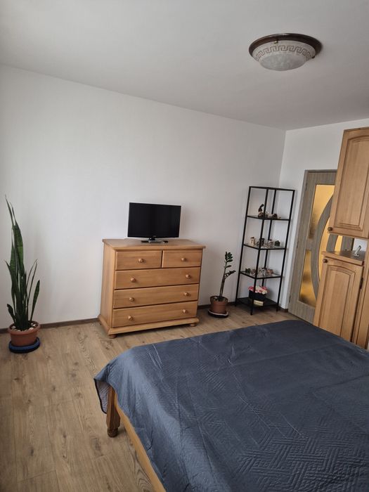Inchiriez apartament 2 camere - cartier Tei