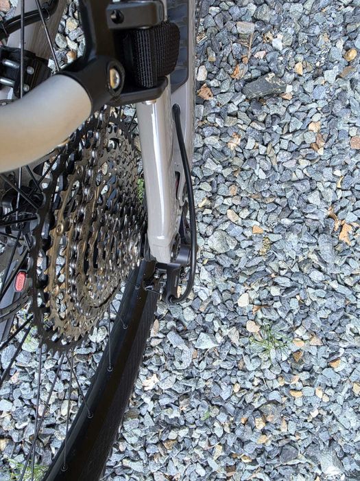 Bicicleta electrica focus Jam2 6.9 kashima bosch 750 Smart sau schimb cu avinox