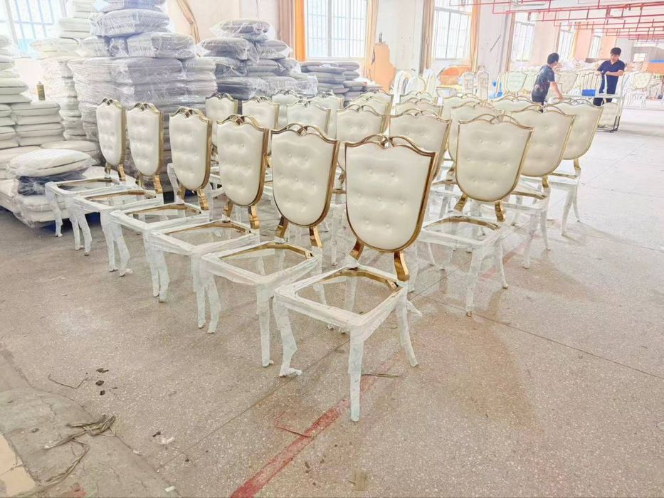 Yangisi keldi, Xitoydan stullarni do’dalari yetib keldi