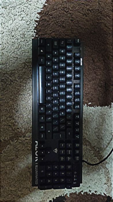 Геймърска клавиатура trust 23651 GXT835 azor