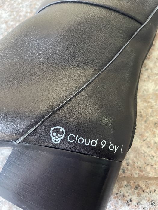 Cizme lungi in strare perfecta.