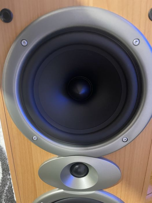 Тонколони Wooden