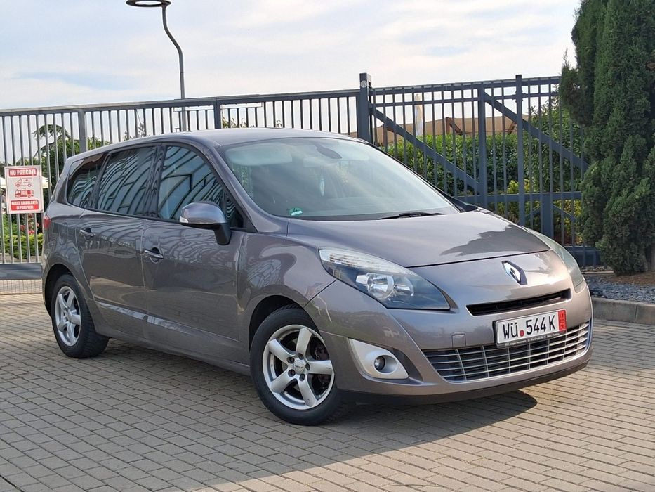 RENAULT Grand Scenic 2010 — imagine 3