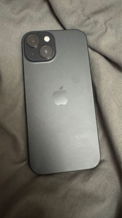 Продам айфон 15 128GB