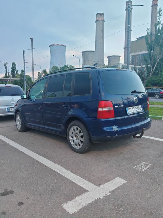 VOLKSWAGEN Touran 0 — imagine 5