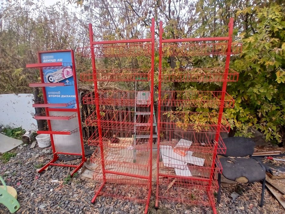 Продам стелаж хорошым состаянйе
