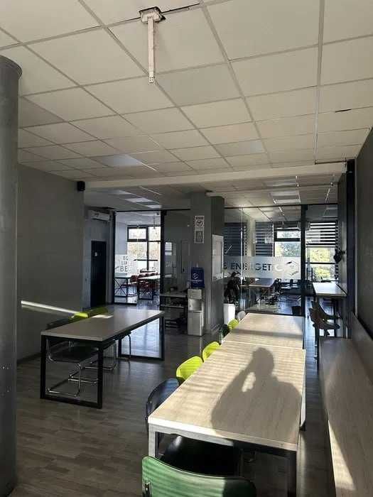 помещение под офис/учебный 220м2 центр возле метро Хамида Алимджана