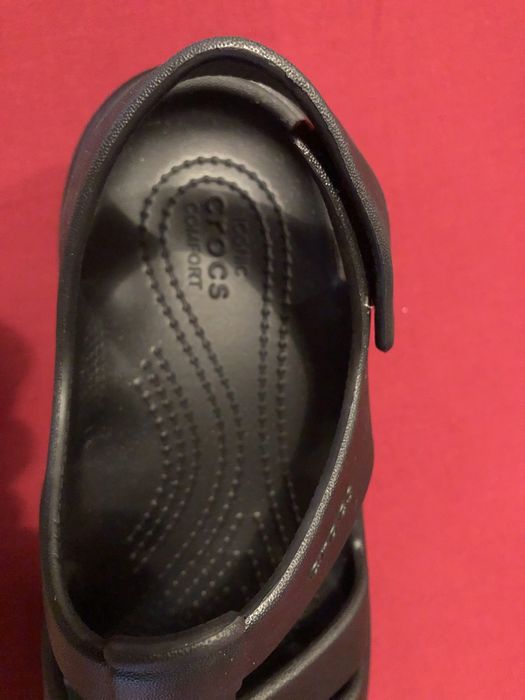 Sandale Crocs negre noi marimea 37